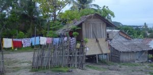 Rumah Tak Layak Huni Tampar Pejabat Donggala?