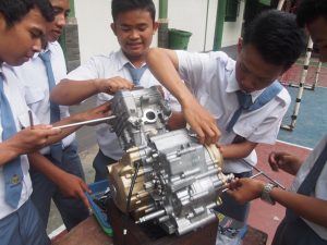 Sekolah Menegah Kejuruan Menjadi Favorit Siswa Baru
