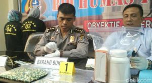 Ungkap Kasus Obat PCC di Kendari, Apoteker Diamankan Polisi