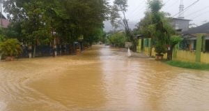 Tolitoli di Guyur Hujan,Masyarakat Mulai Waspadai Banjir