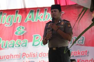 Polres Buol Beri Pelayanan Kesehatan Akibat Korban Banjir di Bukal