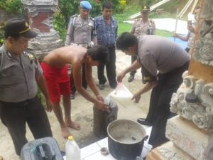 Jaga Kamtibmas,  Polsek Basidondo Gencar Lakukan Operasi Miras