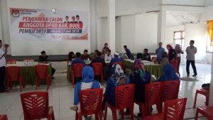 Sat Sabhara Polres Buol Tingkatkan Patroli Rutin Di Kantor KPU dan Panwaslu