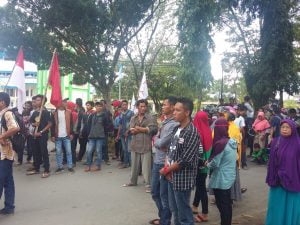 Warga Lingadan Membruduk Kantor DPRD Tolitoli, Ternyata Ini Penyebabnya