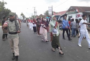 Aksi Teatrikal Pemuda Banteng dalam Peringati Dirgahayu RI ke 73 Curi Perhatian Warga