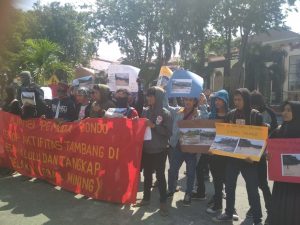 Aliansi Pemuda Dondo Desak Penegak Hukum  Tangkap Para Pelaku Penambang Ilegal
