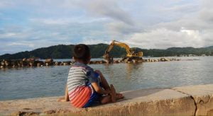 Proyek Pemecah Ombak Pantai Gaukan Bantilan Di Duga Tidak Miliki Amdal