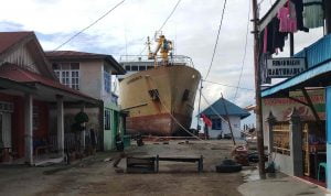 Empat Bulan Terdampar Di Pemukiman Warga,KM Sabuk Nusantara 39 Kembali Melaut