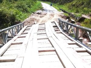 Jembatan Darurat Padang Marari Kembali Amblas ,Pengguna Jalan di Himbau Waspada