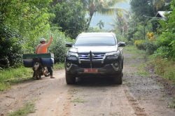 Buktikan Janji, Aptripel Bangun akses jalan Desa Lemowalia-Salubiro
