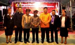 Walikota Palu Hadiri Natal Bersama kerukunan Keluarga Witamori Sulteng