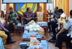 Walikota Palu Hadiri Rakor Bersama Gubernur Bahas Huntap dan Dana Stimulan Korban Bencana