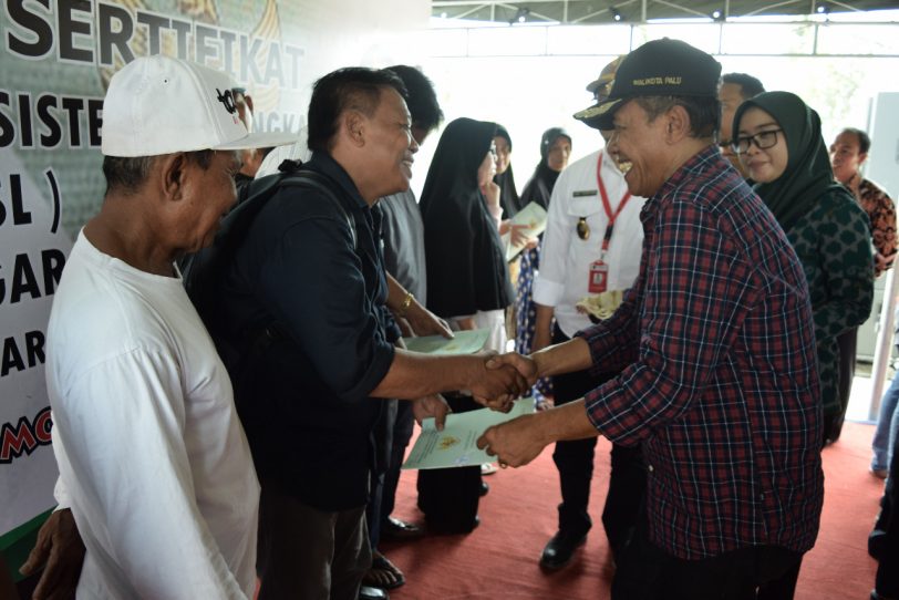 Wali Kota Palu : Camat Dan Lurah Garda Terdepan Pengurusan Sertipikat