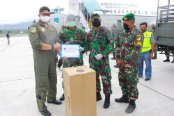 Ribuan APD Untuk Tangani Covid-19 Bantuan Kemenkes RI Tahap V Diserahkan Danrem 132 Tadulako