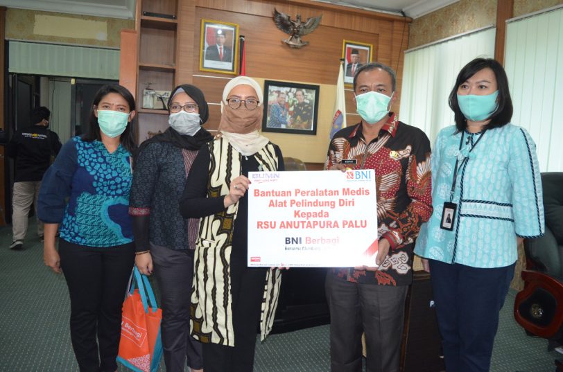 Wali Kota Palu Terima Bantuan Alat Pelindung Diri (APD) dari BNI