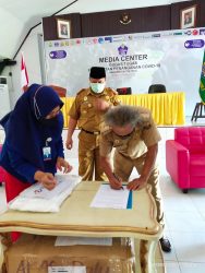 Bpr Palu Lokadana Utama Cabang Tolitoli Salurkan Apd Untuk Tenaga Medis Sebanyak 25 Set