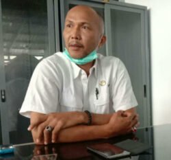 Satya Wicana SP.ST.MT selaku Kasi Pengembangan Irigasi dan Rawa Dinas Cipta Karya dan Sumber Daya Air (Cikasda) Propinsi Sulteng (Foto:Ari@)