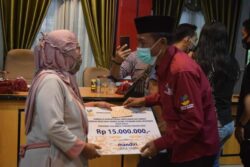 Pemkot Palu Serahkan Rp.19,86 Miliar Santunan Duka Tahap II