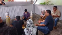 Hidayat-Habsa Ziarahi Makam Tokoh Palu di Hari Pahlawan