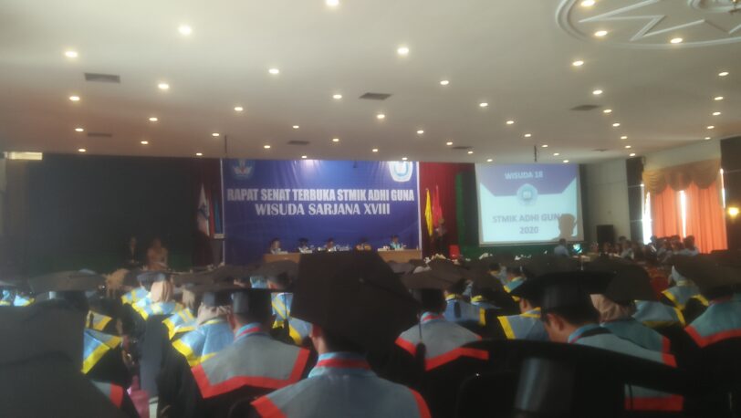 162 Wisudawan/wisudawati STMIK Adhi Guna ke-18 resmi Sandang Gelar Sarjana