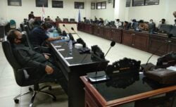 Wabup Parimo Hadiri Rapat Paripurna DPRD Mengenai Pandangan Umum Fraksi Fraksi Atas Raperda APBDP 2021