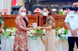 Ketua DPRD Bersama Bupati Morut Hadiri Rakercab Ikatan Apoteker Indonesia Cabang Morut
