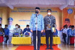 Momentum Hardiknas, Bupati Morut Apresiasi Kepsek dan Guru Kontrak Didaerah Terpencil