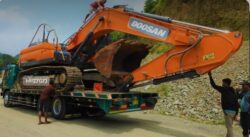 Diduga Informasi Penertiban ” Bocor”, Puluhan Alat Berat Kabur Dari Lokasi Peti Sungai Tabong
