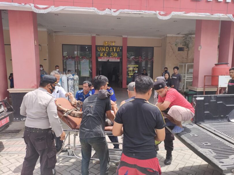 Perbaiki Lampu Jalan , Tiga Pekerja Tewas Tersengat Listrik