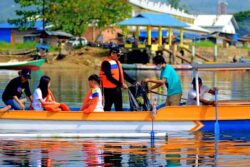 Bupati Morut Apresiasi Aksi Bersih Bersih Teluk Tomori
