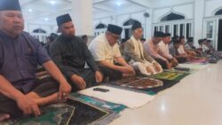 Pondok Pesantren Al-Istiqamah Ngatabaru Dapat Hibah Tanah 14 Hektar di Ampana Oleh Ahmad Ali