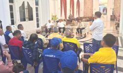 Petinggi Partai Koalisi Mantapkan Persiapan Daftar Ke KPU di Kediaman Ahmad Ali