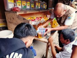 Tim Gabungan Pemda-Polres Donggala Temukan Penjualan Minyakita Tidak Sesuai Takaran dan Dijual Melebihi HET