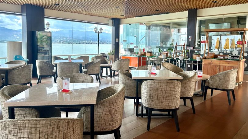 Program All You Can Eat Business Lunch Swiss-Belhotel Silae , Sensasi Makan Siang Sepuasnya dengan Panorama Keindahan Teluk Palu