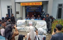 Ratusan Karung ” Cakar” Di Amankan Pangkalan TNI AL Tolitoli di Dermaga Komaligon-Buol