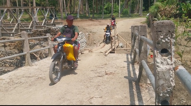Banjir rusak infrastruktur Desa Tosale, dua jembatan putus, warga desak pemerintah percepat perbaikan