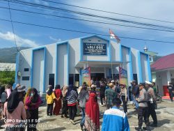 Kepung Kantor Desa, Empat IUP Galian C  Baru Ditolak Warga Loli Oge